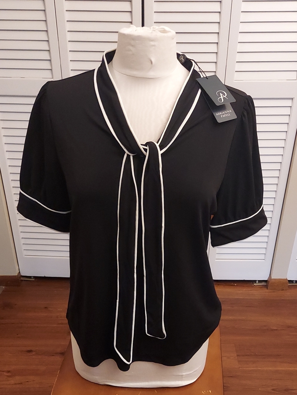 Adrianna Papell Black Tie-Neck Puff Sleeve Top NWT
